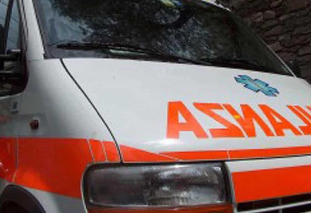 Marano (Napoli), 59enne cade da impalcatura e muore dopo volo di 4 metri