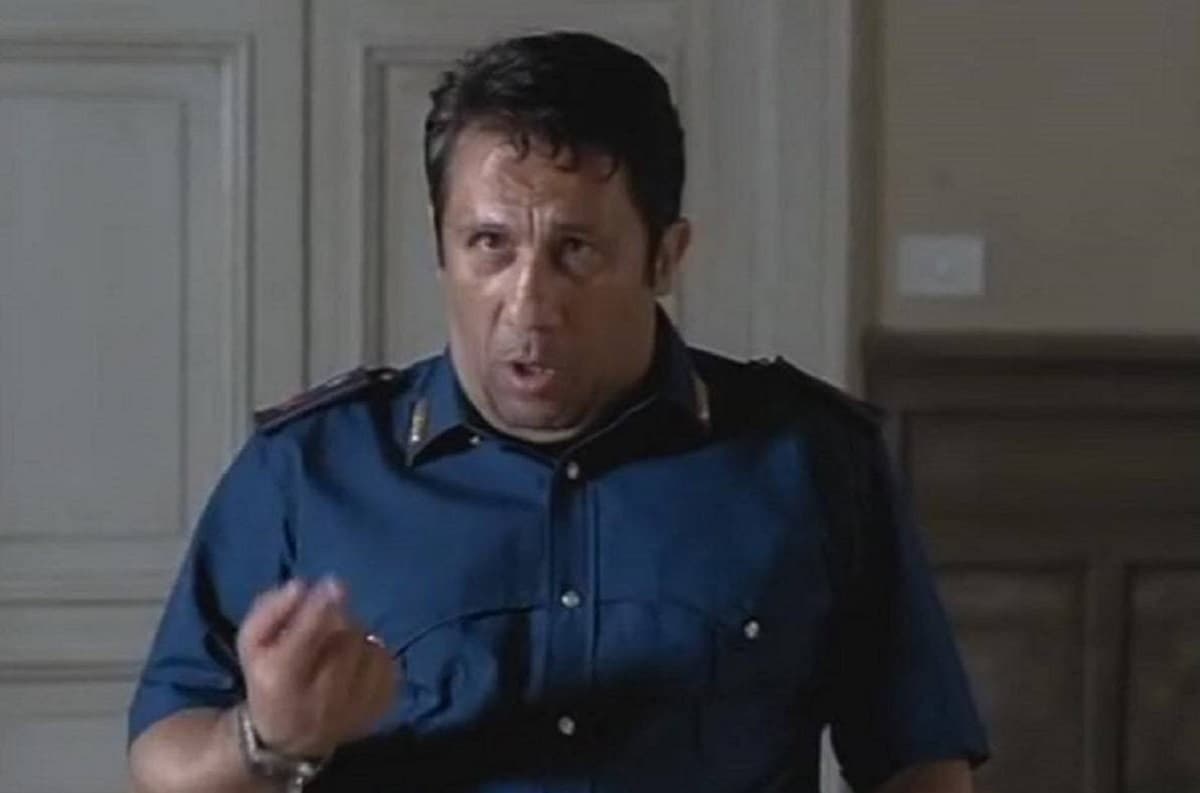 Angelo Russo chi è: dove e quando è nato, età, altezza, carriera, vita privata, Catarella e il Commissario Montalbano