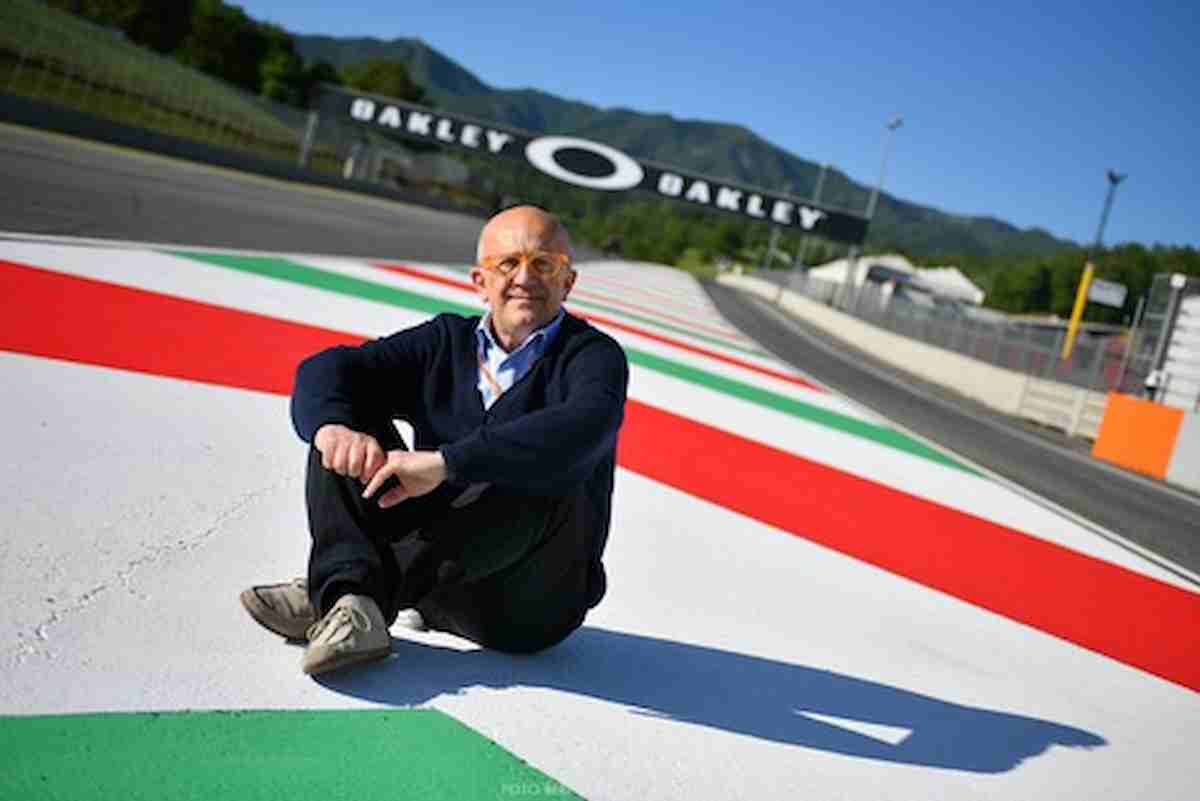 Riccardo Benvenuti è morto a 62 anni, è stato lo storico capo ufficio stampa del Mugello