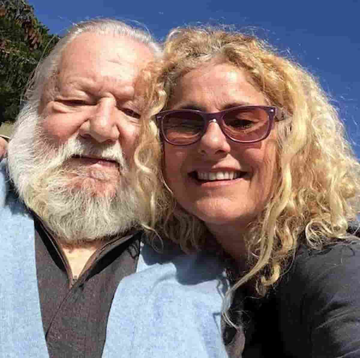 Elisabetta Villaggio a Oggi è un altro giorno: "Papà Paolo non ha mai asciugato le mie lacrime"