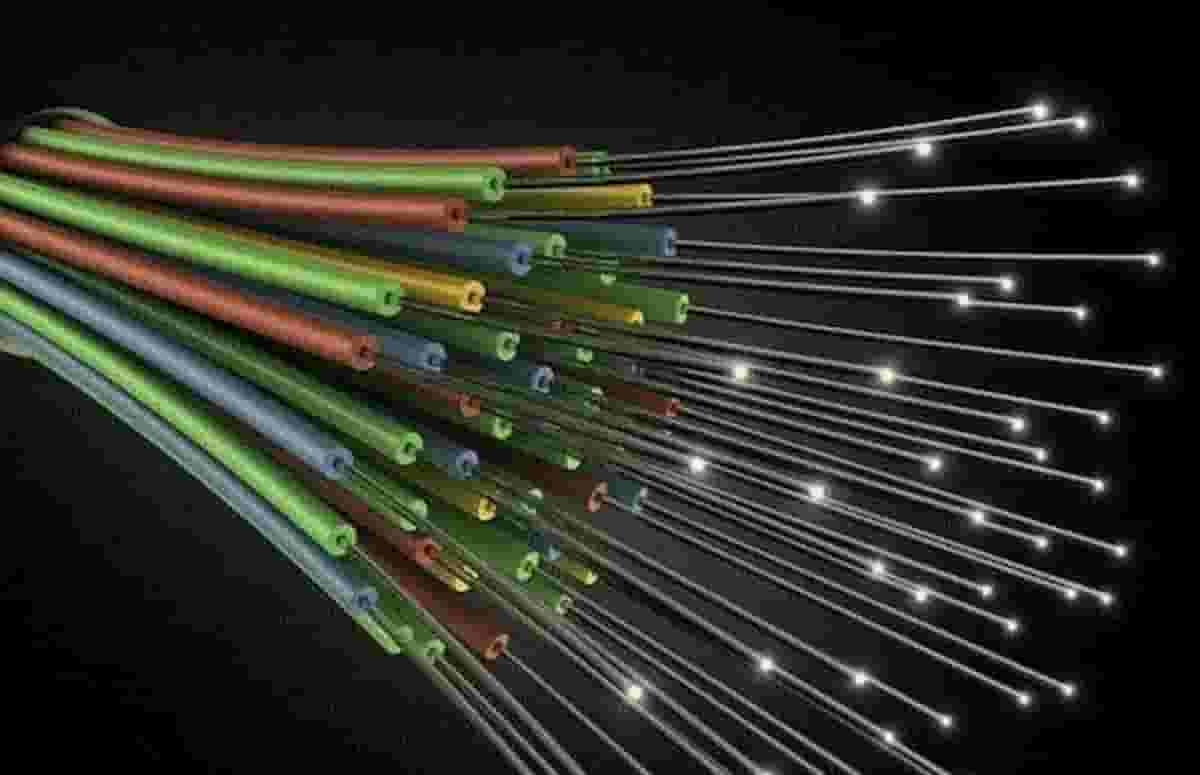 Cinque motivi per cui la tua impresa dovrebbe avere la fibra ottica