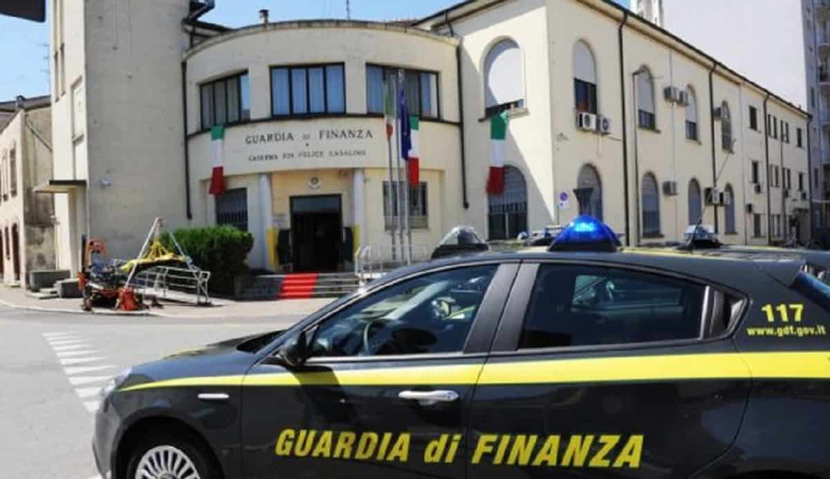 Palermo, brigadiere della Guardia di finanza arrestato per abusi su sette bambini