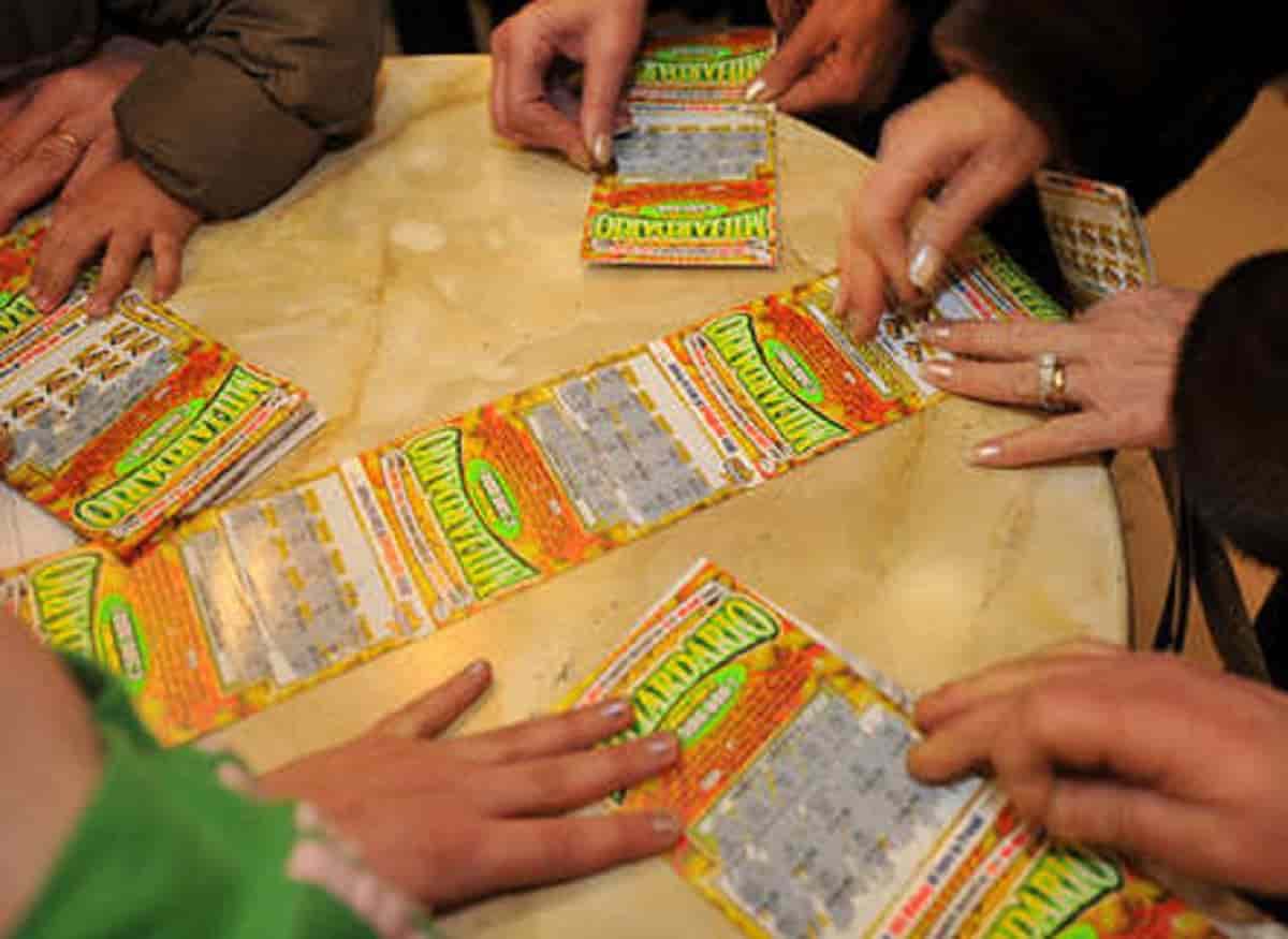 Gratta e vinci rubato, il felice epilogo: la signora ora potrà incassare i 500mila euro