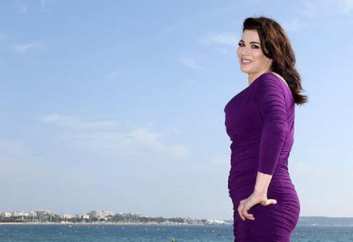 Nigella Lawson e gli spaghetti alla puttanesca: non ha cambiato il nome perché è volgare