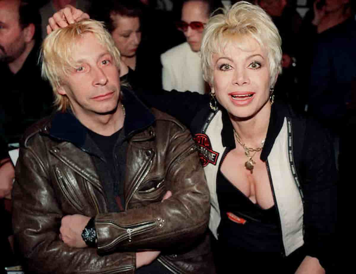 Enzo Paolo Turchi chi è, età, dove e quando è nato, vita privata, la moglie Carmen Russo, la figlia, la malattia, Lorella Cuccarini