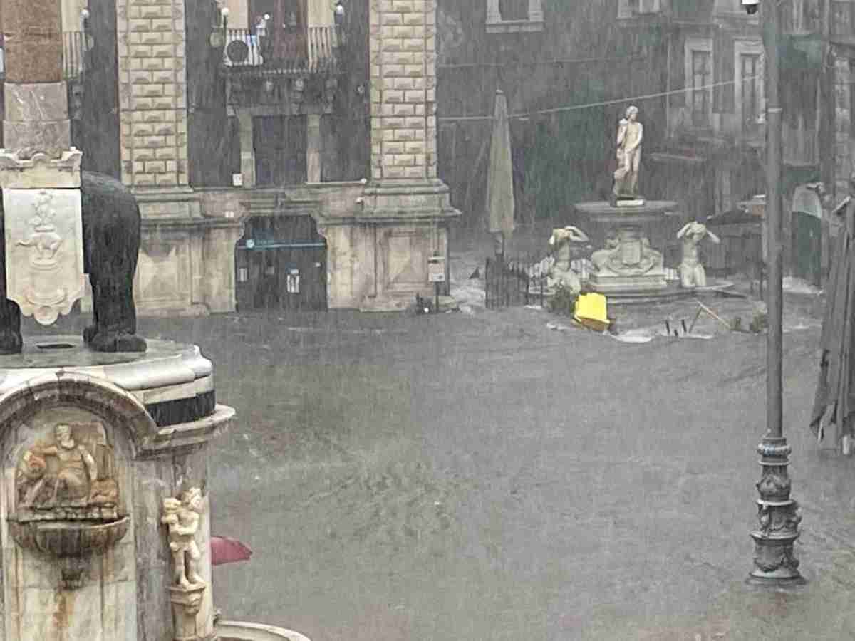 catania piazza duomo