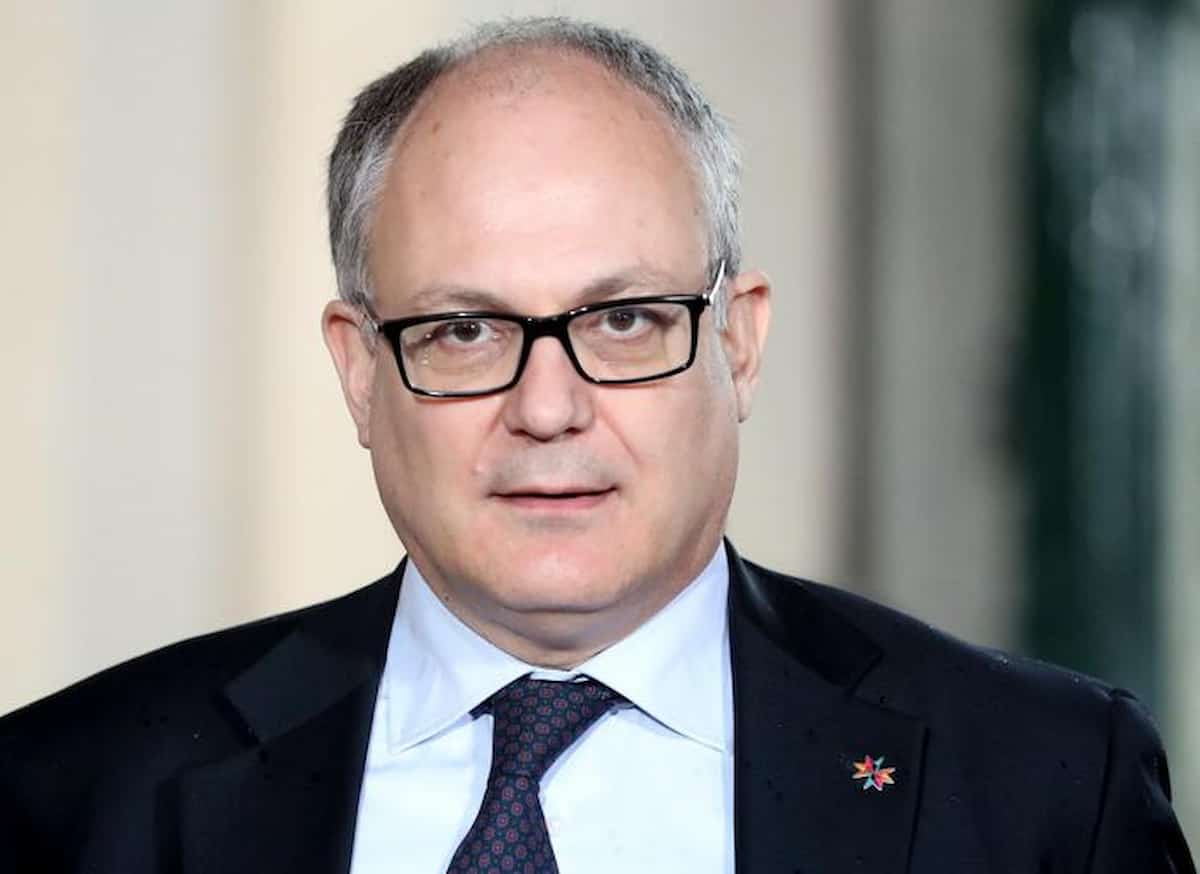 Roberto Gualtieri chi è