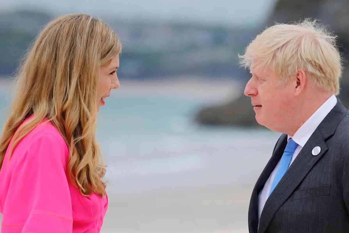 boris e carrie johnson ansa