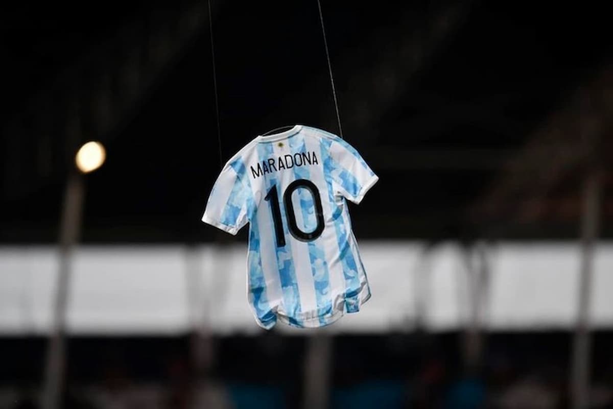 maradona compleanno