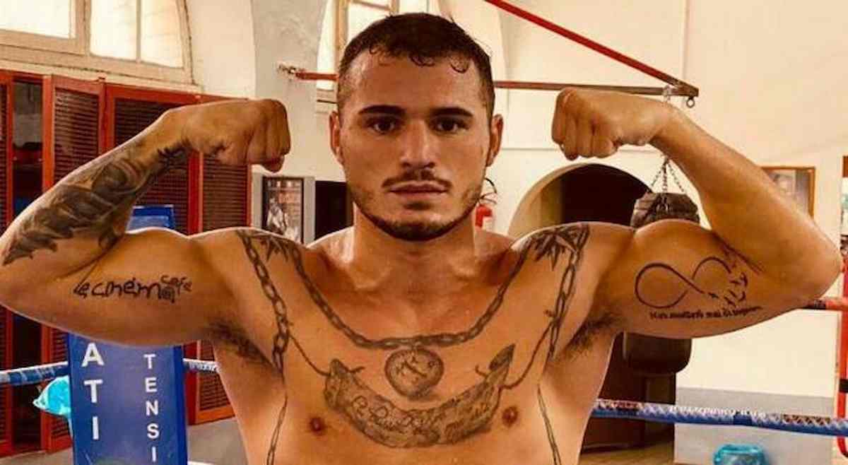 Michael Magnesi chi è: età, peso, altezza, moglie, vita privata del pugile Lone Wolf