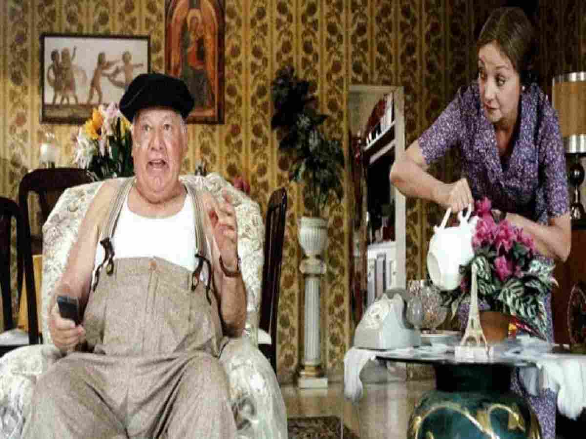 Milena Vukotic con Paolo Villaggio in una scena di Fantozzi