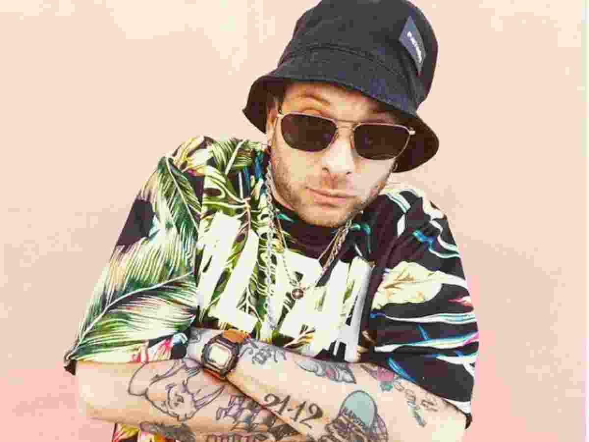 Clementino chi è: ex fidanzata Maria Rodriguez, figli, vita privata, età, peso, altezza e carriera del cantante