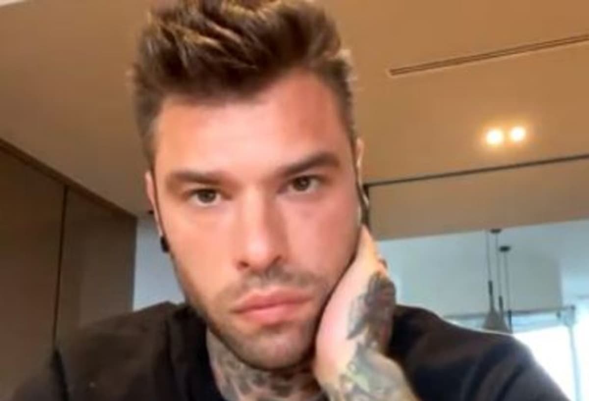 Fedez in politica nel 2023: la sua società registra il dominio fedezelezioni2023.it