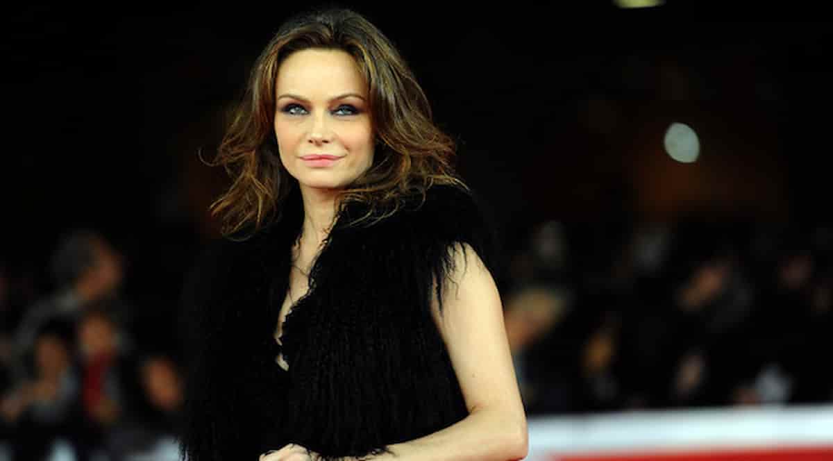 Francesca Neri: età , altezza, peso, malattia cronica (fibromialgia), marito Claudio Amendola, figli, vita privata