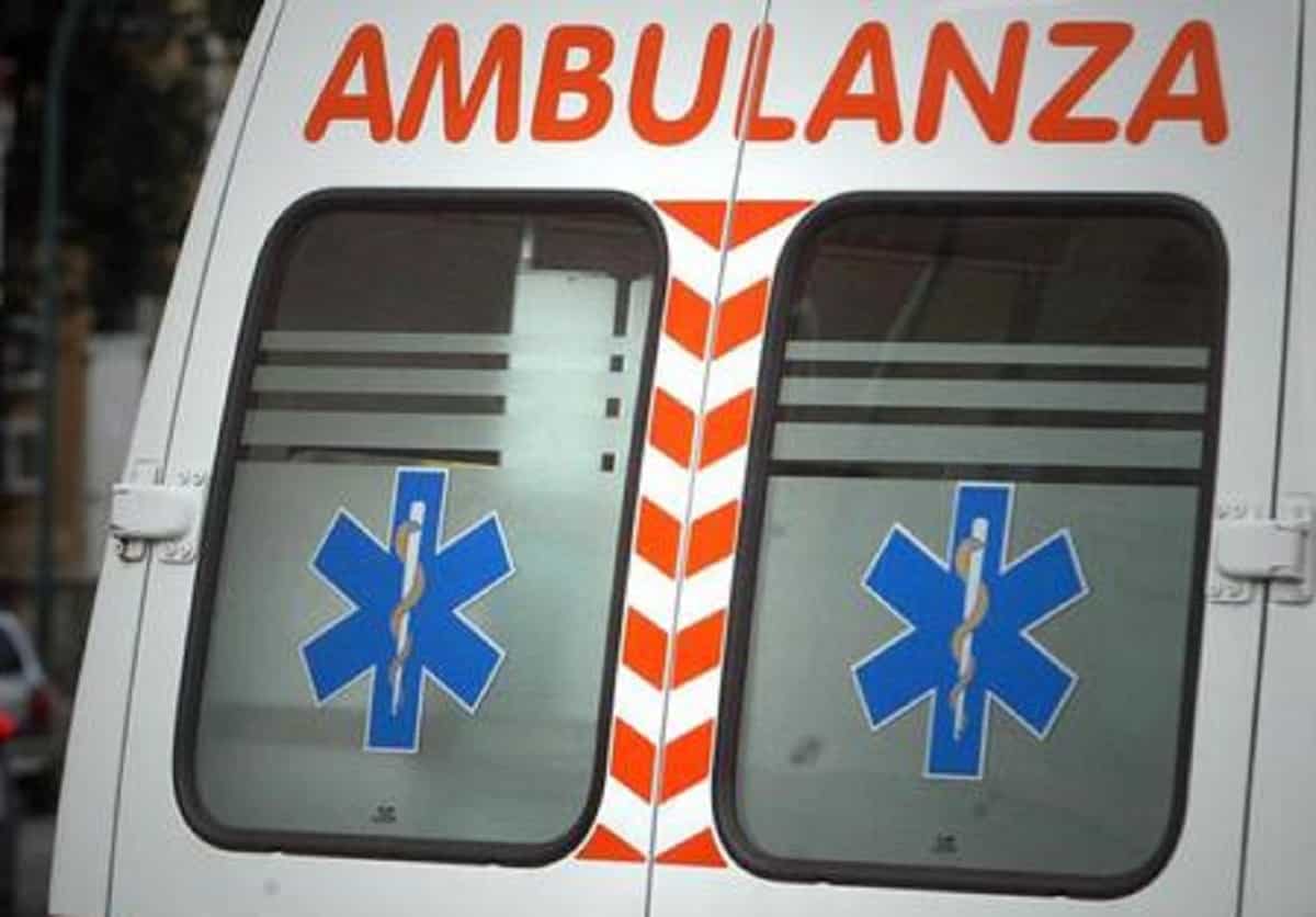 Gallipoli-Leuca, scontro tra auto e Tir: morto 60enne. Ferito il conducente del camion