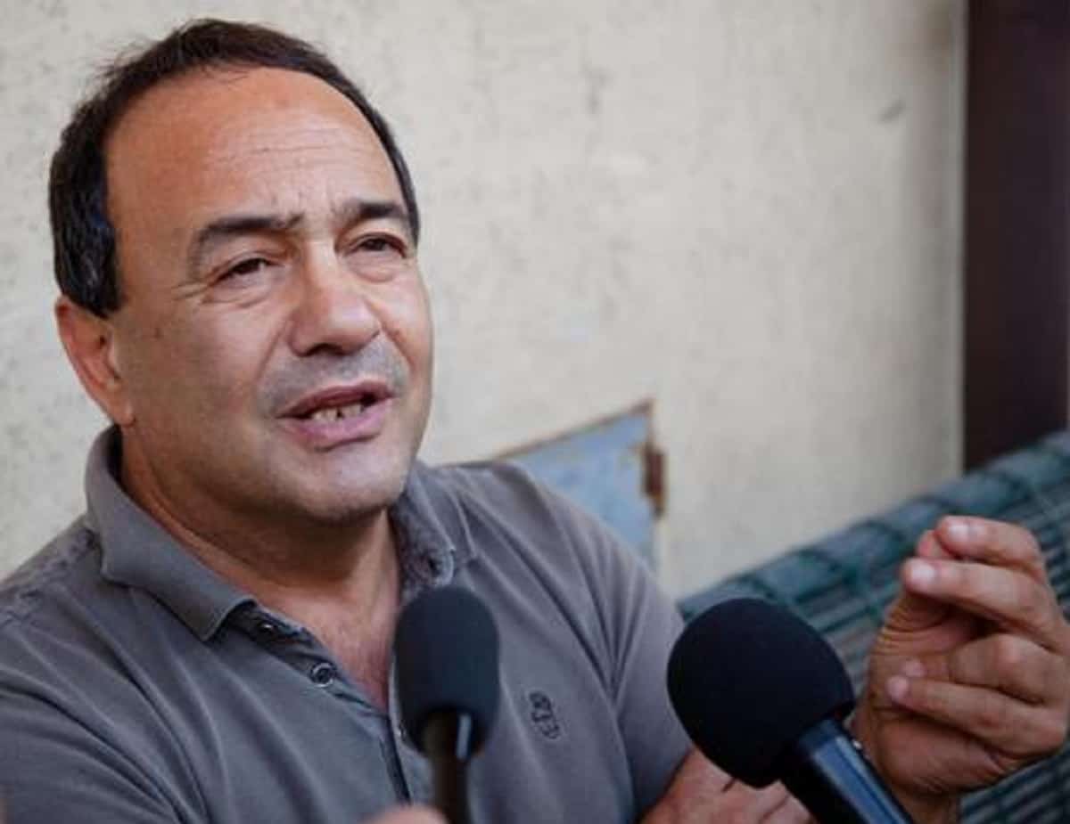 Mimmo Lucano chi è: dove e quanto è nato, età, moglie, figlia, storia, processo