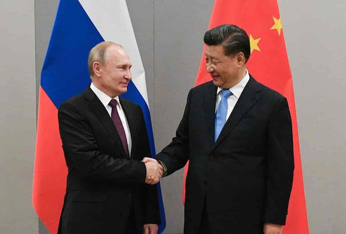 Russia e Cina, da oriente i futuri nemici per l'Europa, la Nato rivede i piani di difesa, investe un miliardo