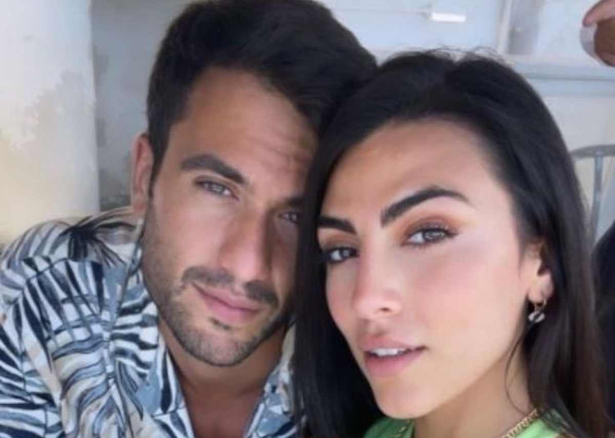 Giulia Salemi e Pierpaolo Pretelli cacciati da un ristorante di lusso a Parigi: "I francesi sono i peggiori, maleducati"