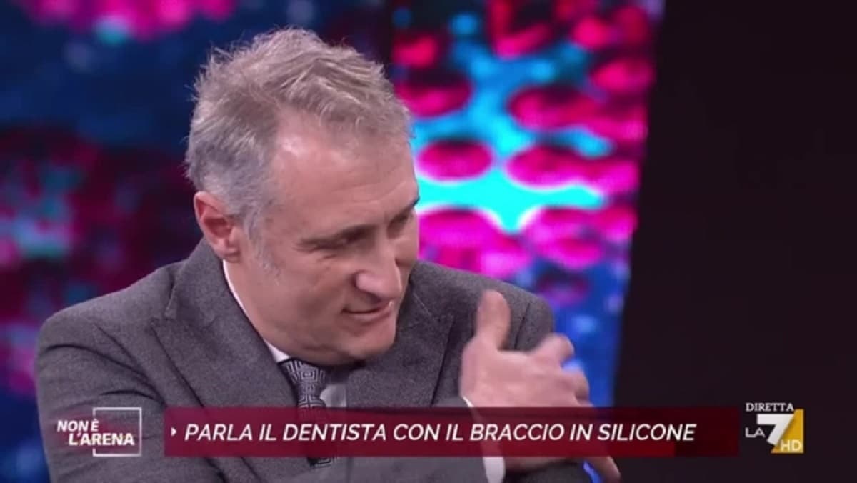 Guido Russo, il braccio al silicone, a Non è L'Arena: ho fatto tutto per audience. Anche Giletti