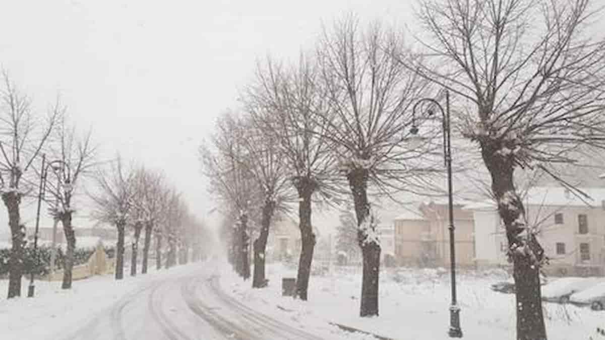 Previsioni meteo: dopo il caldo a capodanno per l'epifania torna il freddo. Al Nord anche 10 gradi meno di oggi