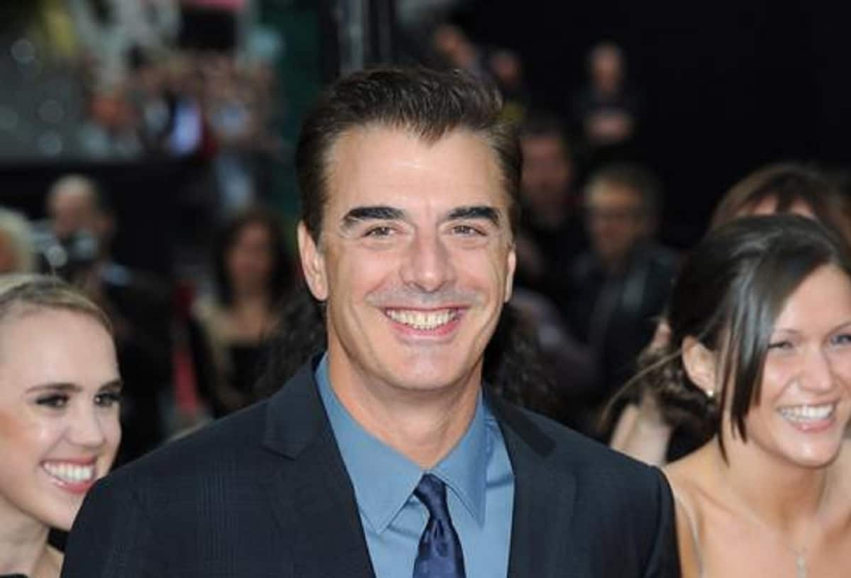 Chris Noth, Mr Big cancellato da "And Just Like That" dopo le accuse di molestie sessuali