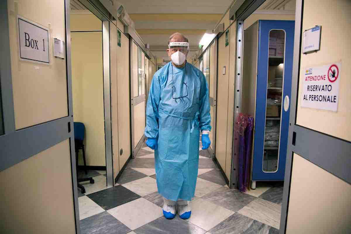 Bollettino Covid 07-01-2022: 108.304 nuovi casi, 223 morti, tasso di positività in aumento (ora è al 22%)