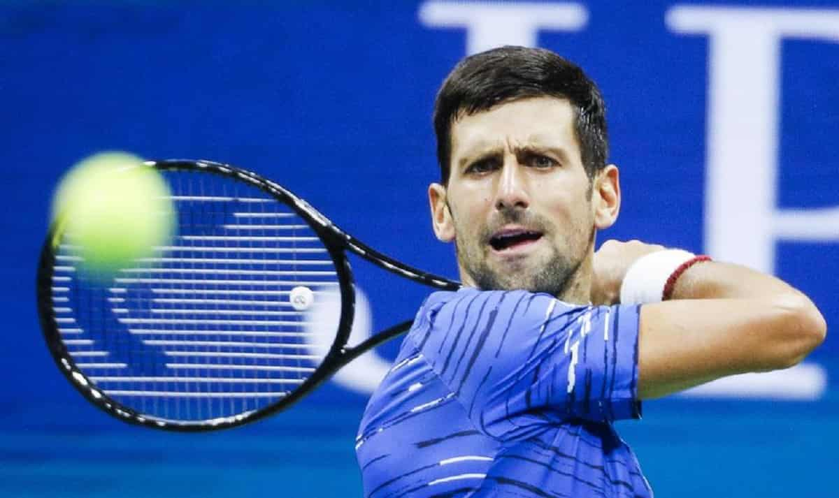 Djokovic effetto domino. Porte chiuse in mezza Europa. Anche Palmieri (Roma) critica il tennista serbo, icona No Vax. Imbarazzati gli sponsor