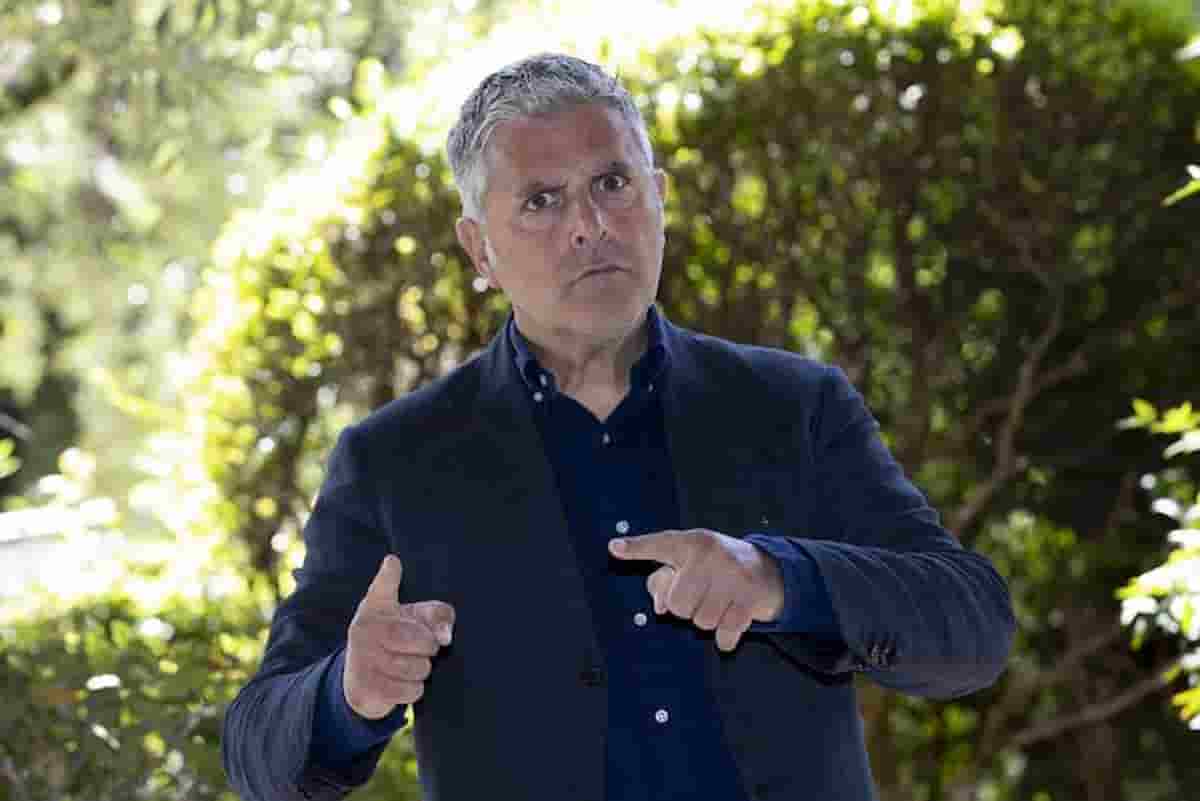 Enrico Lucci chi è, età, altezza, dove e quando è nato, moglie, figli, vita privata, laurea, carriera