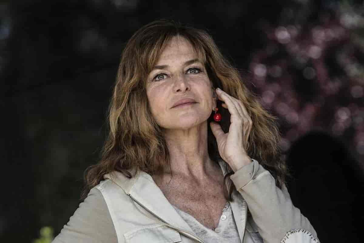 Giuliana De Sio chi è, età, altezza, peso, marito, figli, vita privata, sorella Teresa De Sio, Covid, premi