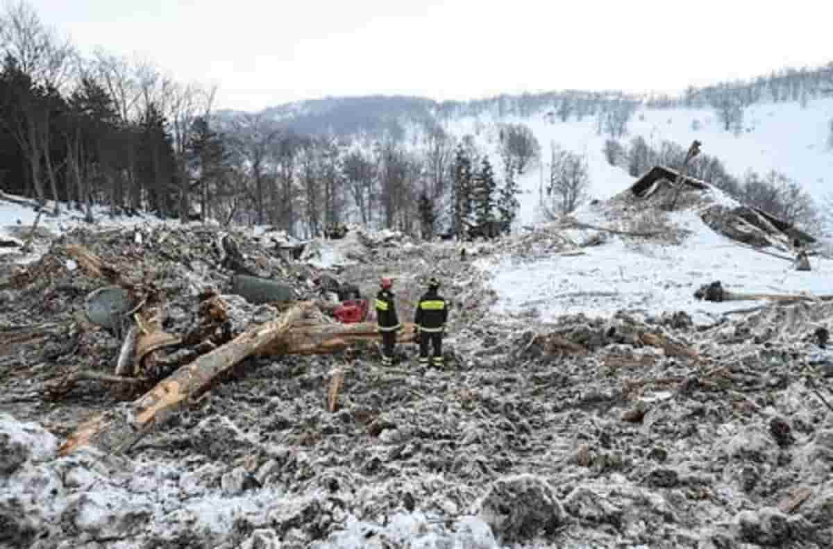 Hotel Rigopiano, lo studio dell'Università di Trento: non fu il terremoto a causare la valanga