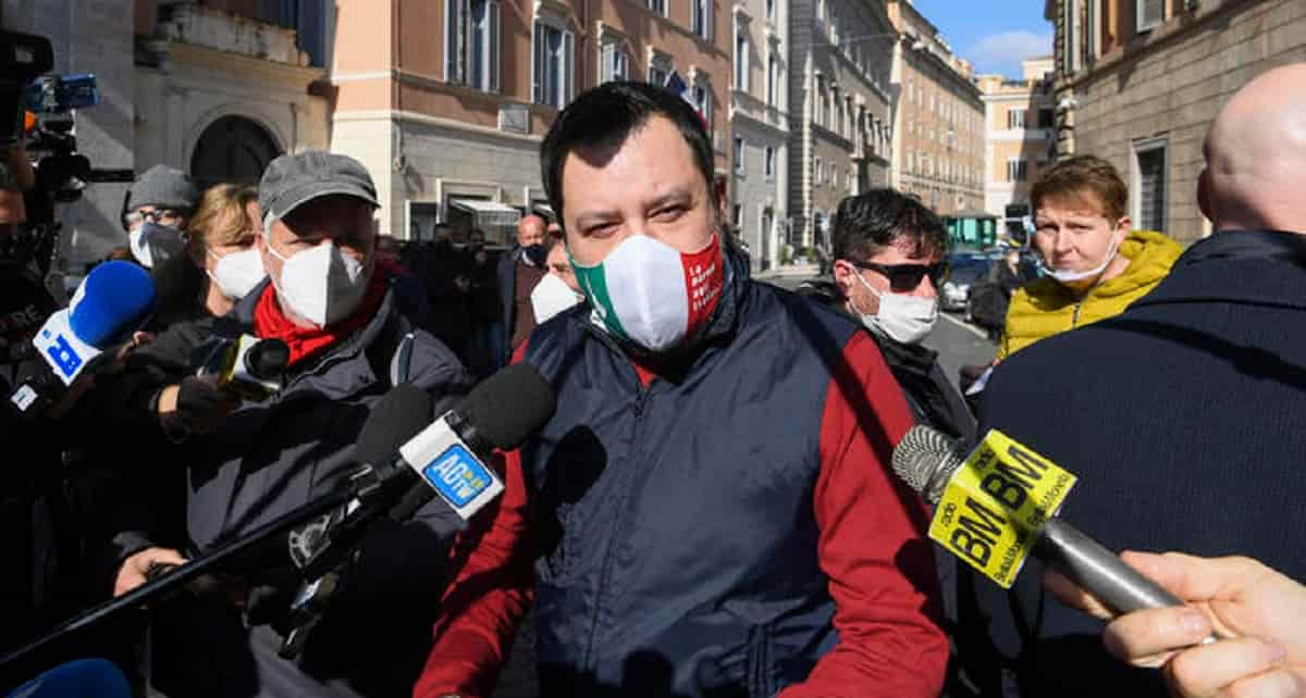 Salvini a Draghi: io ti do il Quirinale, tu mi dai il governo. Super Mario sfarinato dai partiti