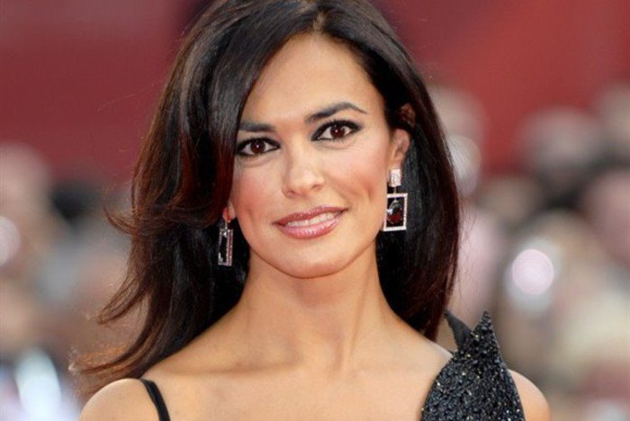 Maria Grazia Cucinotta chi è, età, altezza, dove e quando è nata, marito, figli, vita privata, Instagram, biografia e carriera