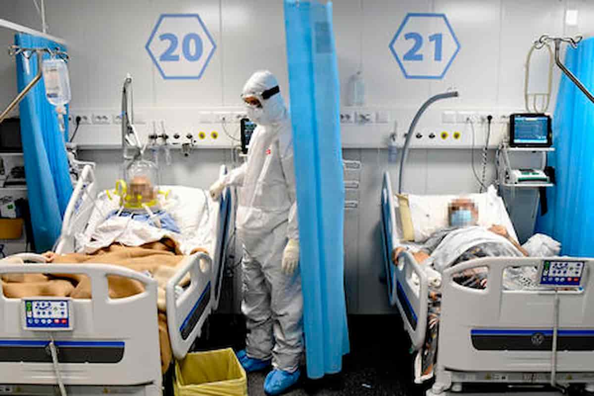 Dopo due anni di Covid e 150 mila morti è iniziata la caccia ai responsabili della gestione: molti i buchi neri