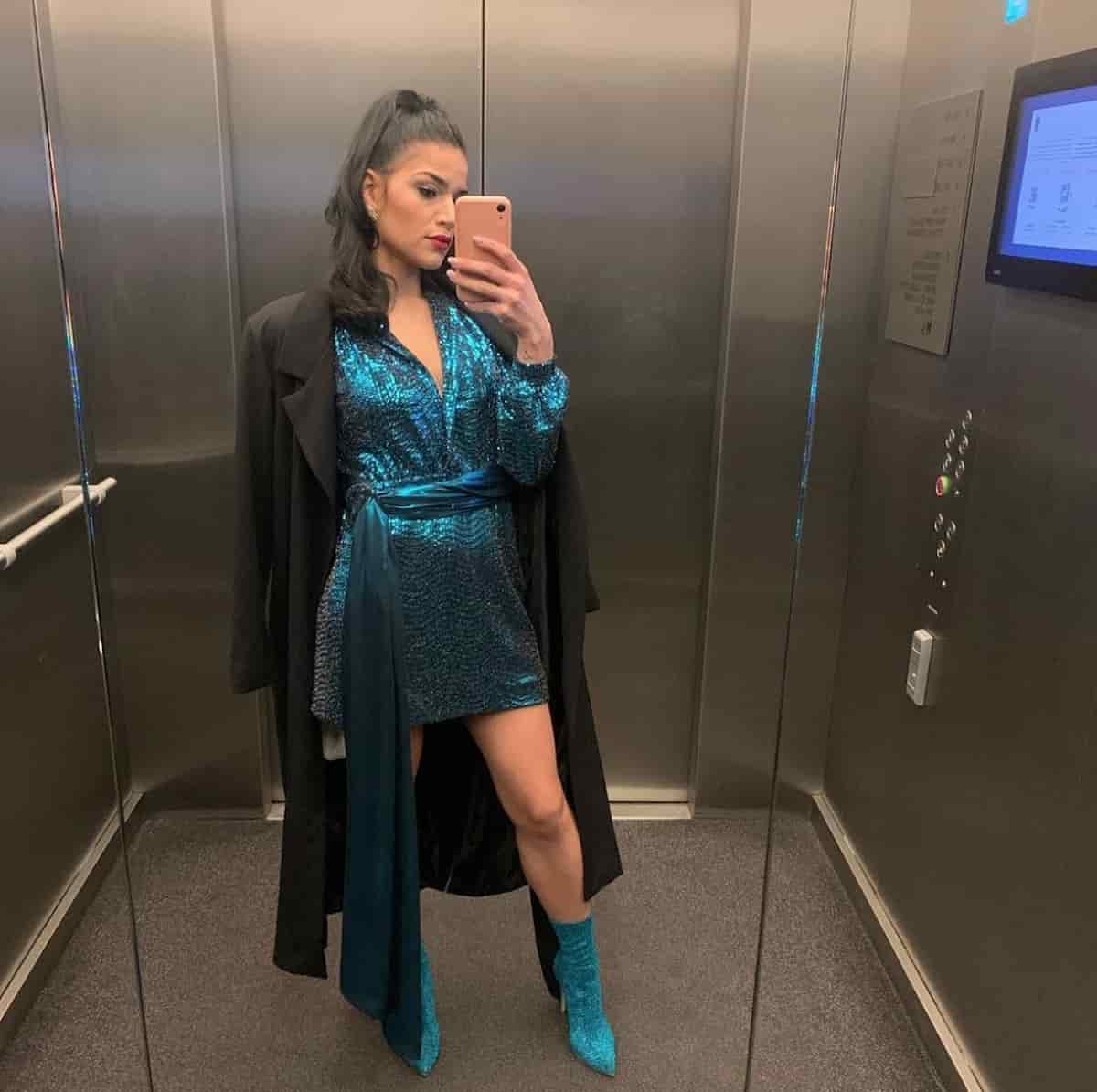 Lina Siciliano, chi è, dove e quando è nata, età, compagno, figli, biografia, vita privata, Una femmina