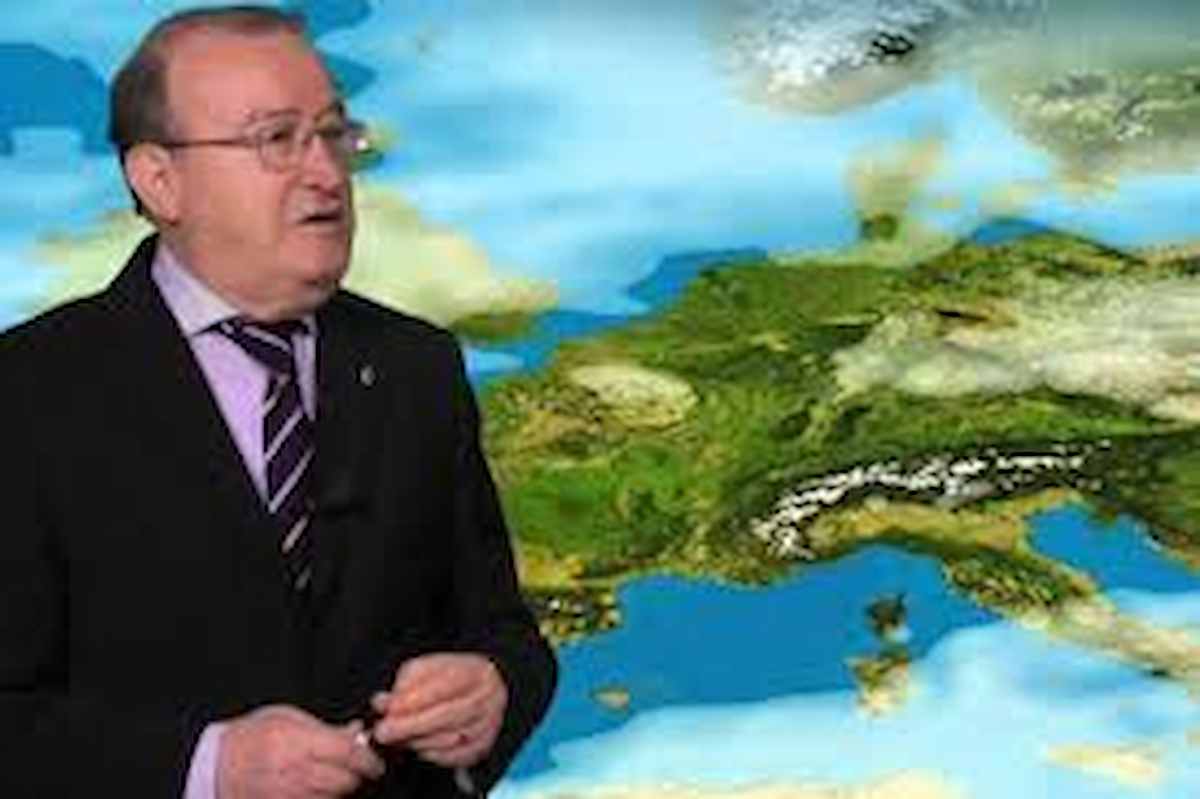 Guerra nucleare, il colonnello Giuliacci: "Ci sarebbero molti più morti da clima che per le armi atomiche"