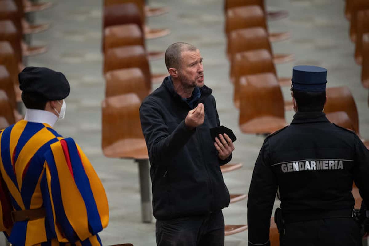 papa francesco pazzo