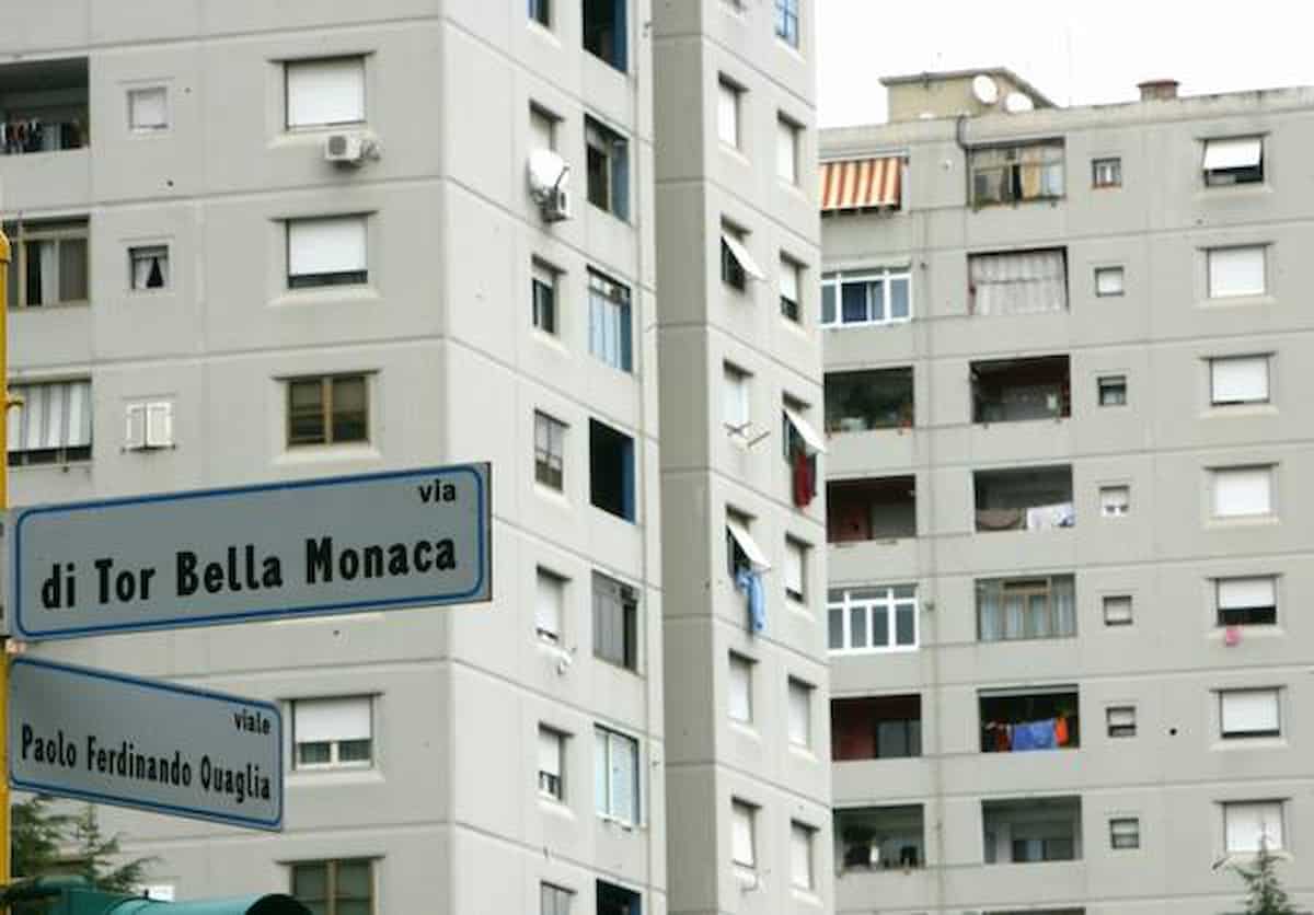 tor bella monaca 14 anni accoltella