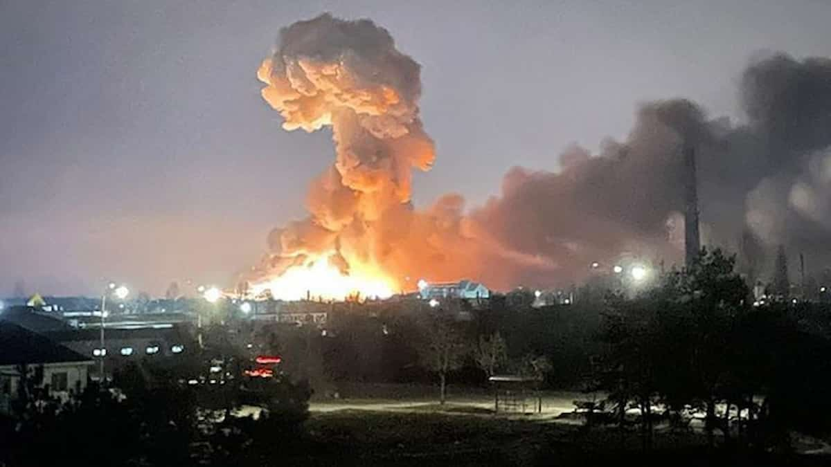 Ucraina, bombe vicino alla scuola italo-ucraina di Zhytomyr, vicino al confine con la Bielorussia