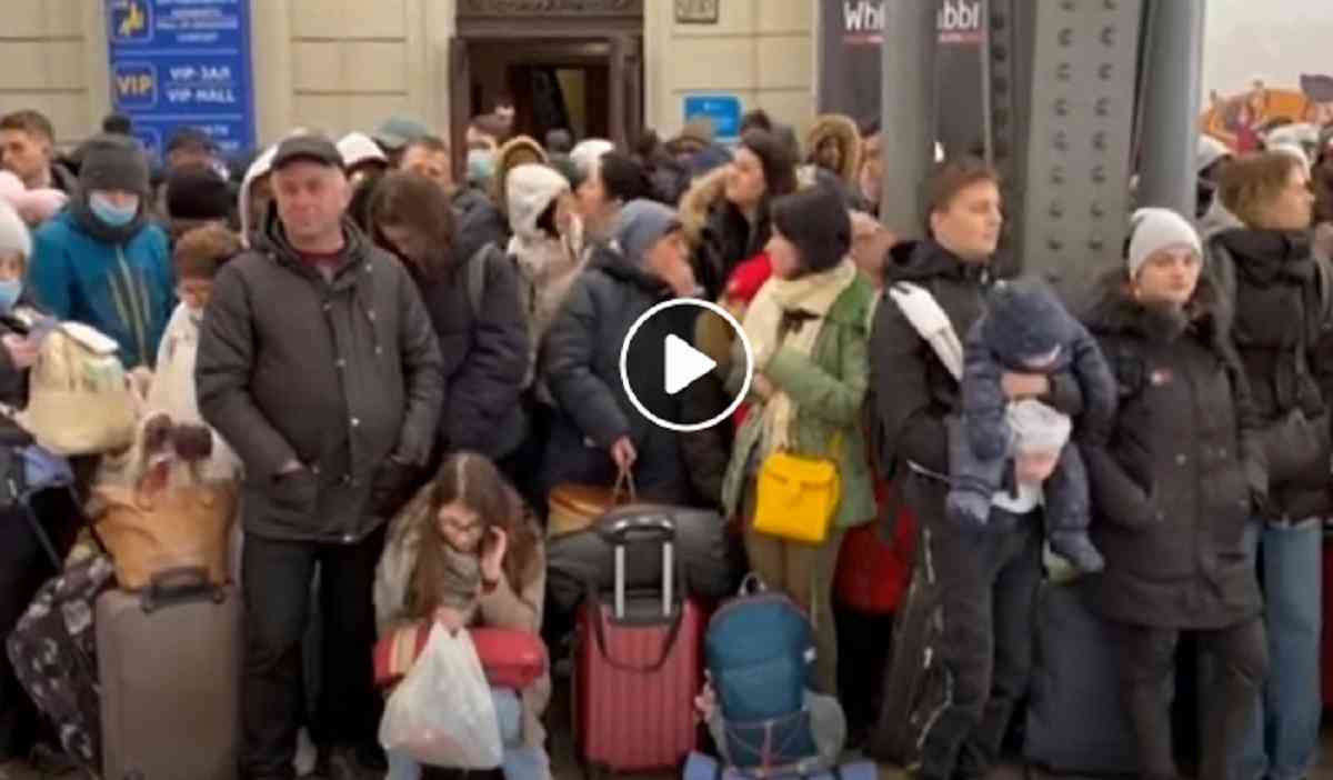ucraina assalto ai treni