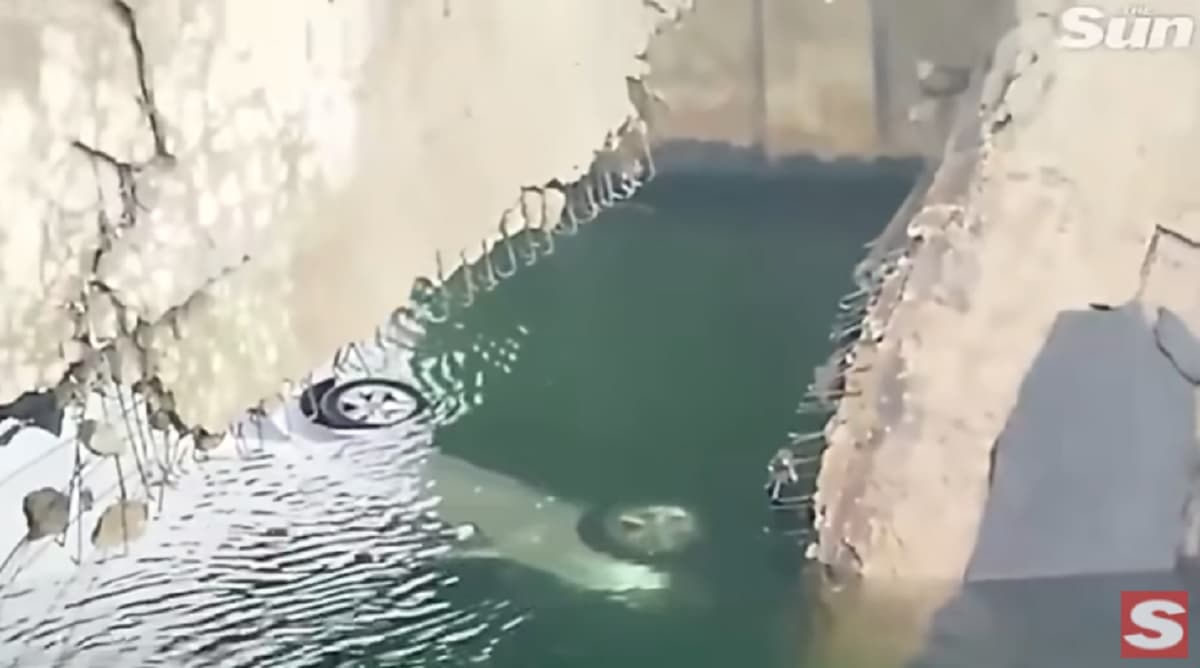 Soldato ucraino come Pietro Micca: si fa esplodere sul ponte per fermare truppe russe VIDEO