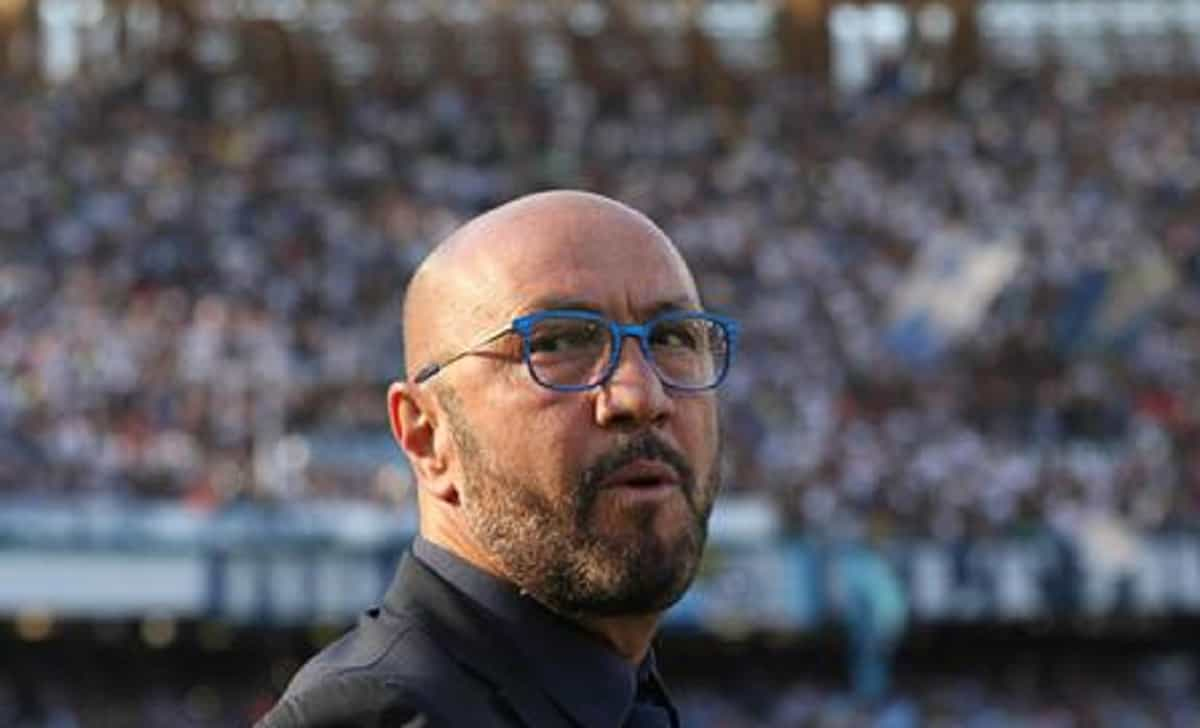 Walter Zenga chi è: moglie Raluca Rebedea, figli, vita privata, età, peso, altezza e carriera dell'allenatore