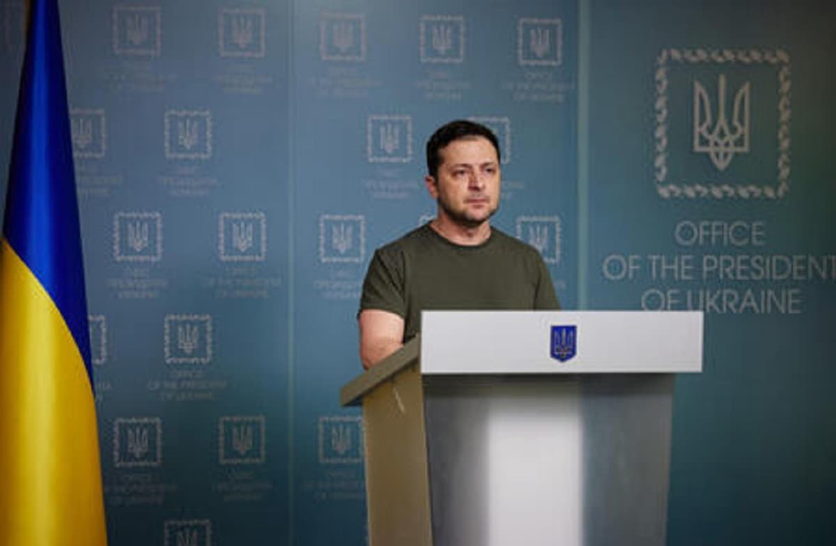 Zelensky, il commando che voleva uccidere il presidente fermato grazie a una soffiata dei servizi segreti russi