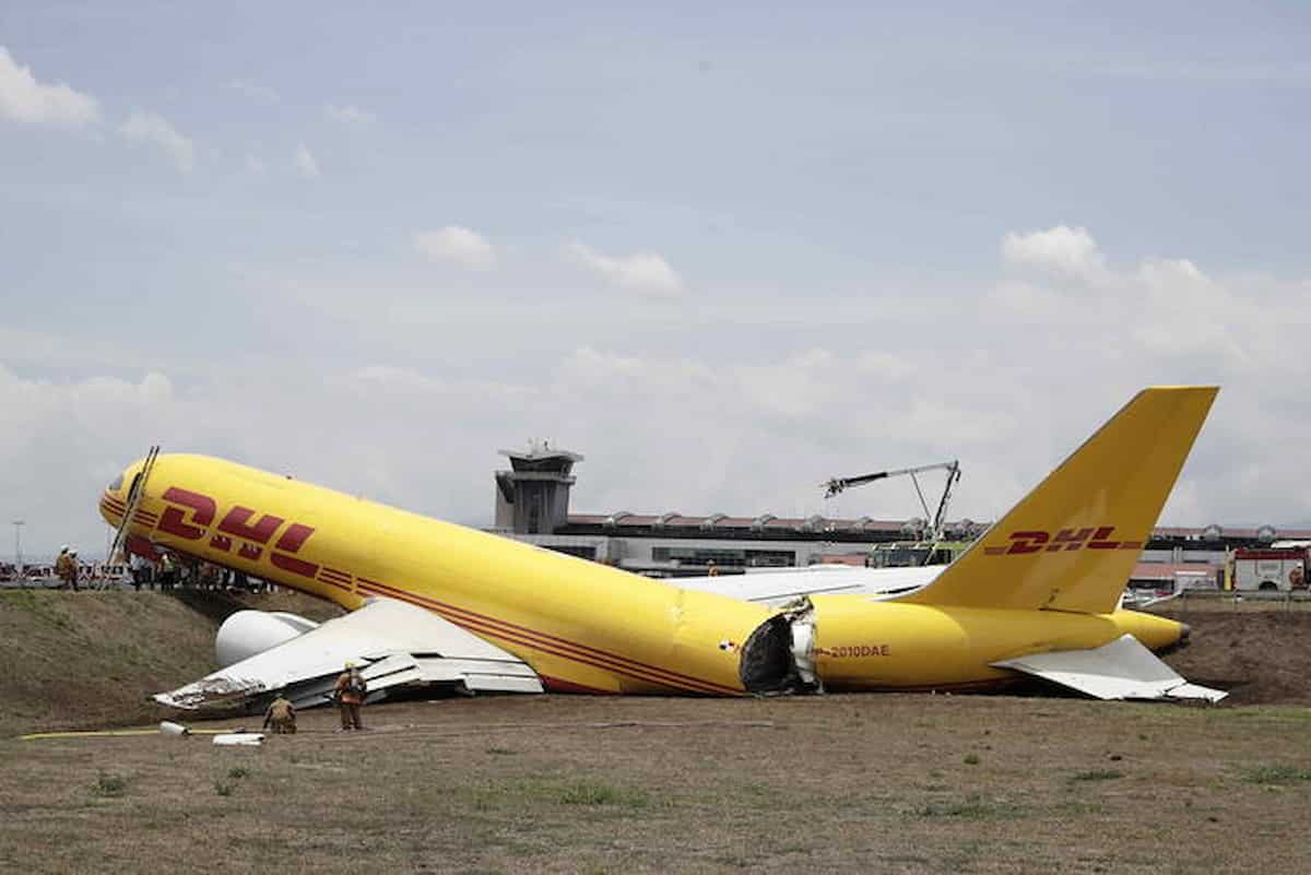 costarica aereo dhl