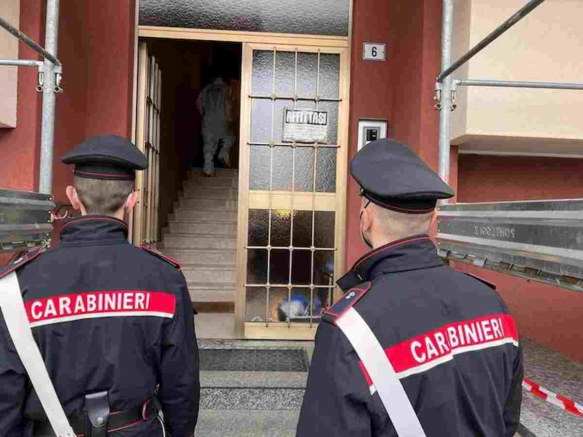 Aicurzio (Monza), uccide la madre 58enne di botte e poi chiama i carabinieri: arrestato 24enne