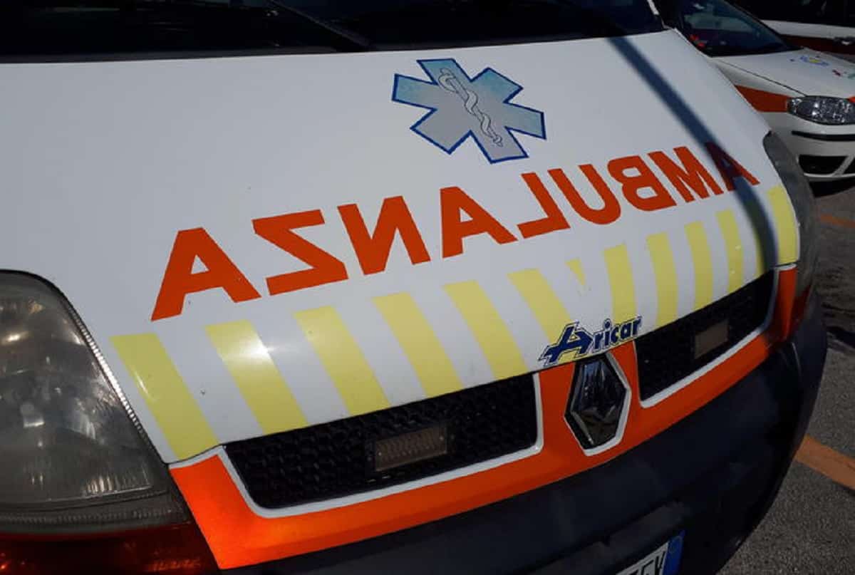 Casalnuovo di Napoli, bimbo di due anni muore travolto dal trattore del padre