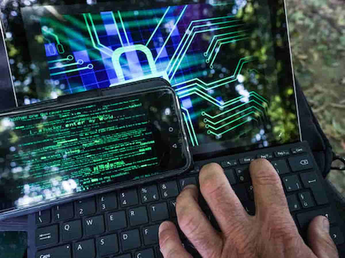 Giornata della Terra, contro l'inquinamento del web i giovani riducono l'uso di servizi streaming