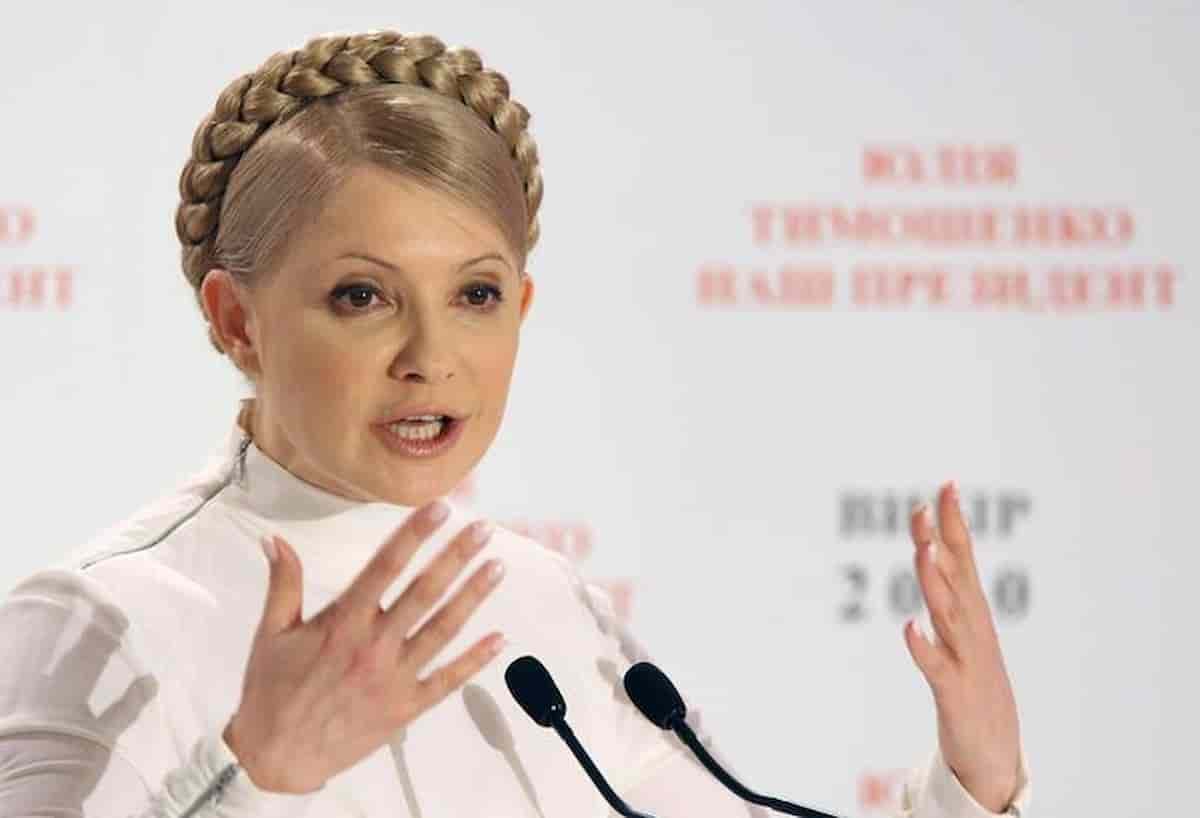 Julija Tymoshenko chi è, età, altezza, malattia, marito, figlia, carriera, politica, lavoro, curriculum vitae