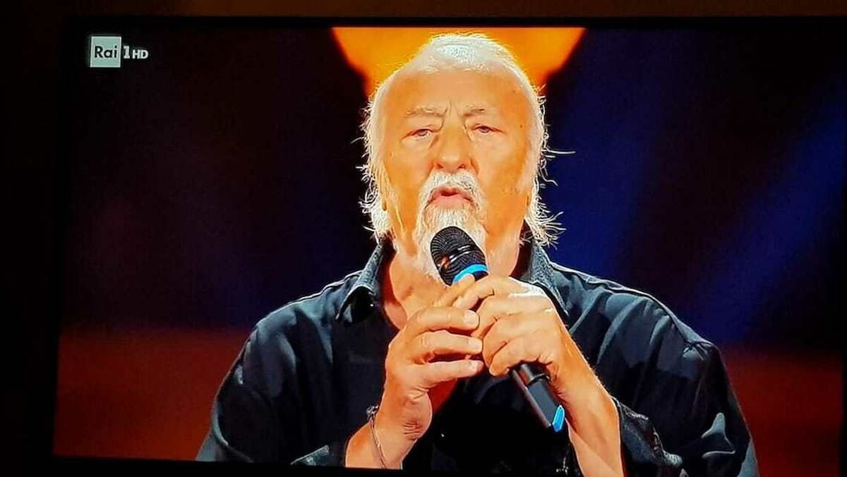 Nello Buongiorno chi è: età, dove è nato, The Voice Senior, carriera e vita privata del cantante di "Tu non mi lasciare mai"