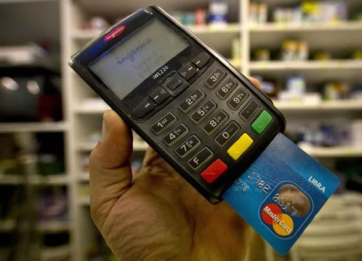 Obbligo di Pos da...c'è dal 2012! Il tutto esaurito pasquale sospende il pianger miseria