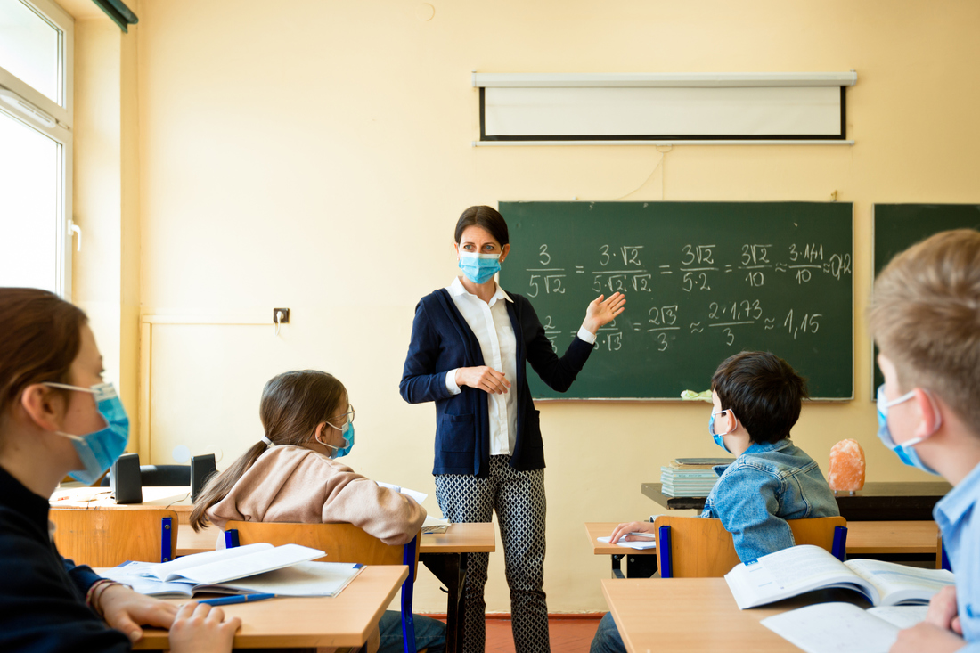 Una scuola, foto ansa